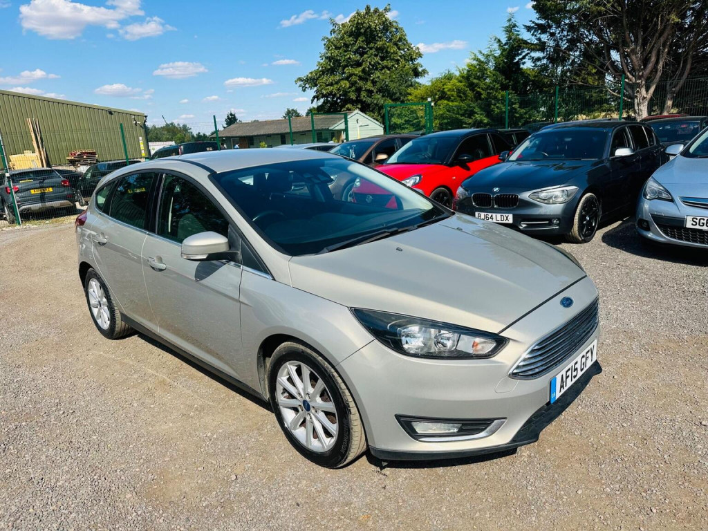 2015 Ford FOCUS