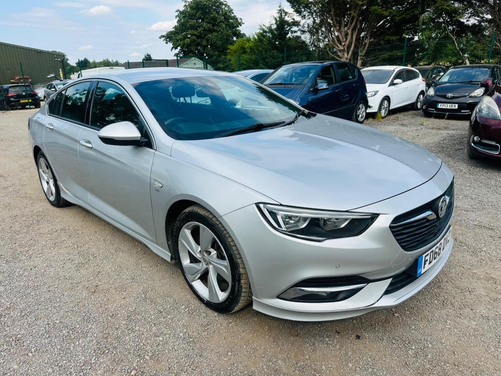 2019 Vauxhall Insignia